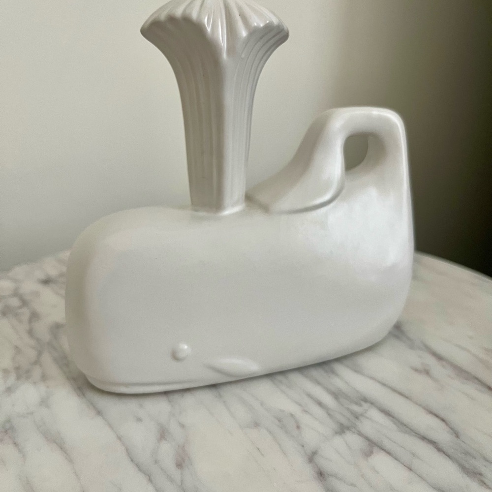 Jonathan Adler Happy Chic whale diffuser bottle
